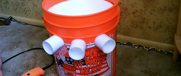 7 kapaki-pakinabang na crafts na ginawa mula sa isang plastic bucket