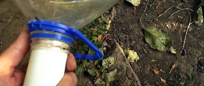 Un cueilleur de cerises délicat à partir de bouteilles PET en 5 minutes