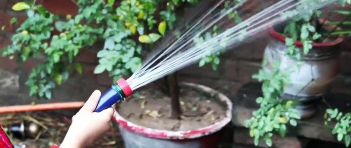 Comment fabriquer un arroseur gratuit pour tuyau d'arrosage