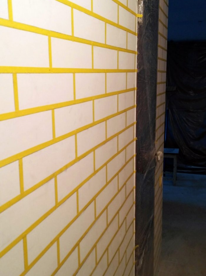 Do-it-yourself simpleng pampalamuti brick plaster