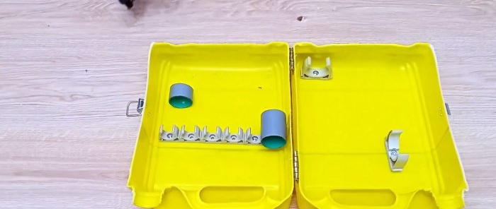 Com fer una caixa d'eines convenient a partir d'un recipient