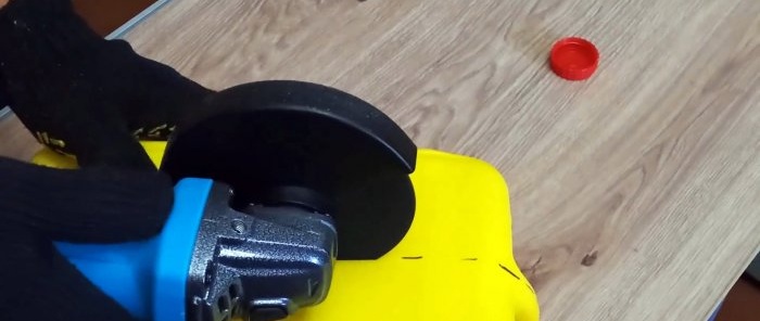 Comment fabriquer une mallette à outils pratique à partir d'une cartouche