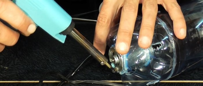 كيفية صنع مكنسة كهربائية قوية 12 فولت من الزجاجات البلاستيكية