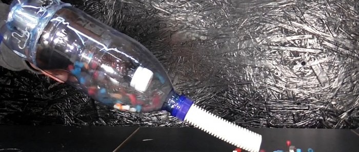 Paano gumawa ng isang malakas na 12V vacuum cleaner mula sa mga plastik na bote