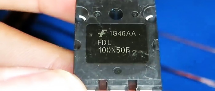 Bagaimana untuk memasang penukar voltan tinggi 40 kV mudah menggunakan satu transistor