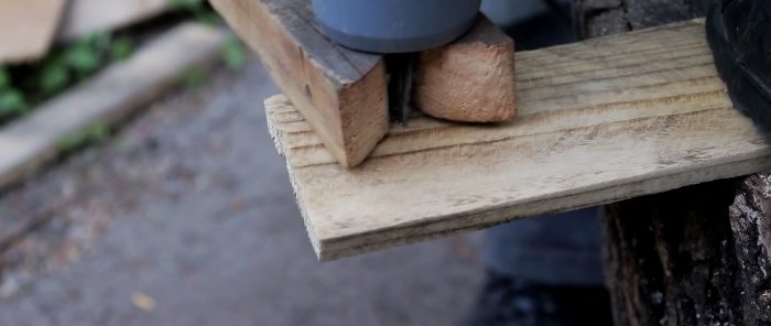 Hur man gör ett sticksågsfäste för en borr eller skruvmejsel