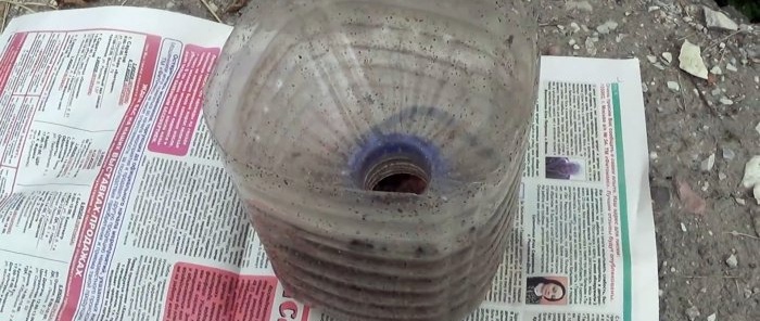 Makakalimutan mo ang tungkol sa mga langaw kung gagawin mo ang flytrap na ito mula sa isang bote ng PET sa loob ng 5 minuto