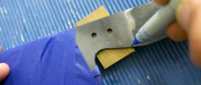 איך להכין ידית סכין מגניבה מאוד מפסולת פלסטיק