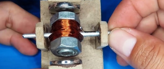 How to make a high-speed engine from a bolt and nut