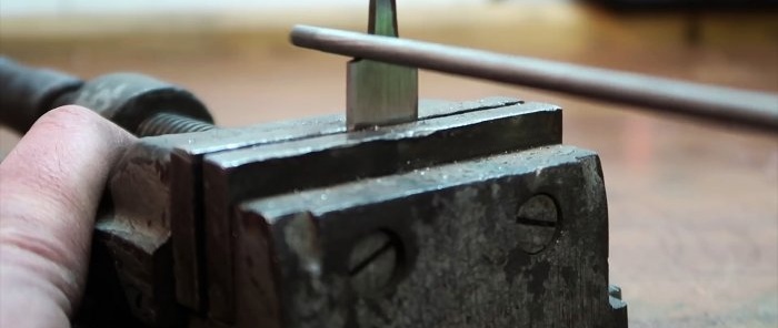 How to forge a cutter from a bearing ball