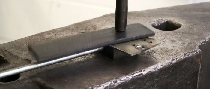 Cum se face un instrument pentru instalarea nituri forjate dintr-un arc amortizor și rulment