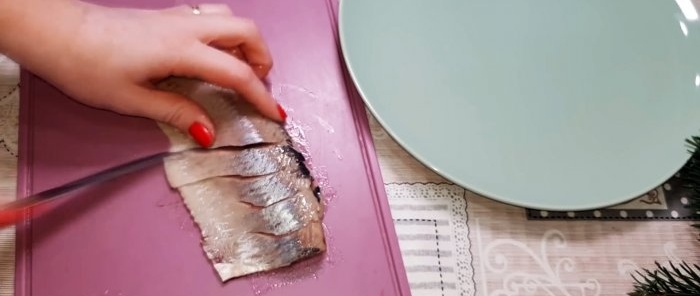Comment fileter un hareng désossé en 1 minute