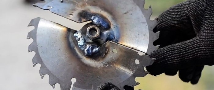 How to make a reliable drill with overhead blades from a saw blade