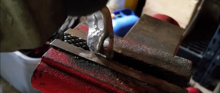 Den enkleste måten å støpe aluminiumsvingemuttere uten muffelovn for trådkutting og andre vanskeligheter
