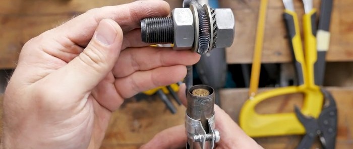 4 Useful Bolts and Nuts Tools for Electricians and Plumbers