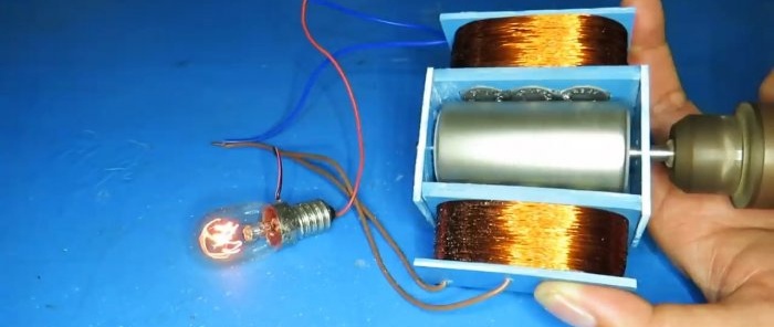 كيفية صنع مولد 220 فولت بسيط بيديك