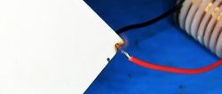 Cómo ensamblar un convertidor simple de alto voltaje de 40 kV usando un transistor