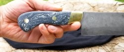 How to make a very cool knife handle from plastic waste