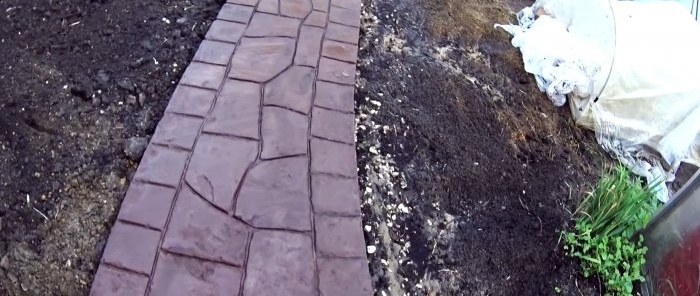 Making a concrete garden path under a stone with your own hands is not difficult