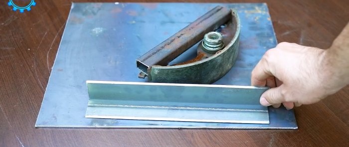 Погодан прикључак кочионе папуче за заваривање цеви под правим углом