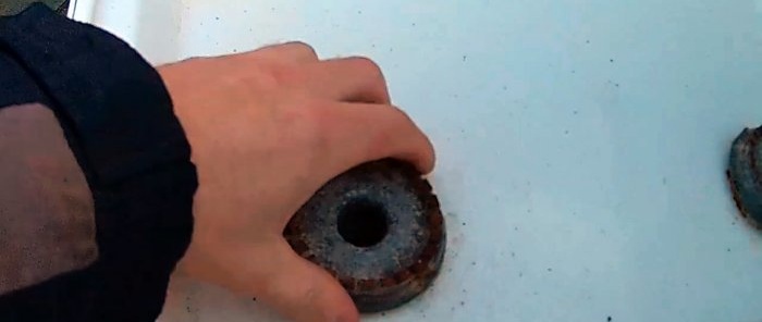 Quanto puoi guadagnare smontando una vecchia stufa a gas per rottami metallici?