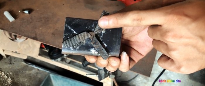 Cum să reduceți diametrul unei bare de oțel fără strung
