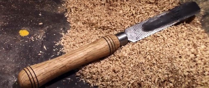 Hoe maak je een houtdraaigereedschap van een oude rasp
