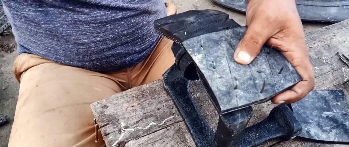 Paano gumawa ng walang hanggang flip flops mula sa isang lumang gulong