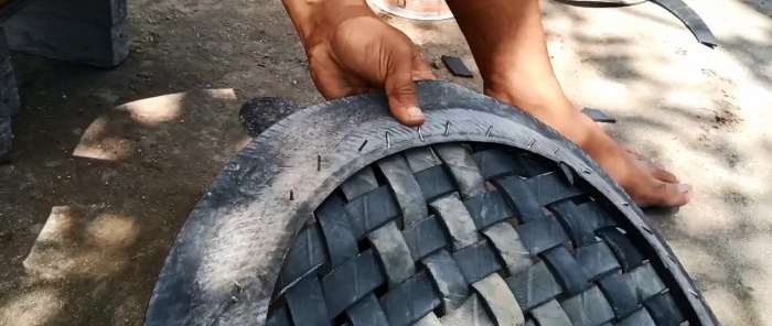 Com tallar un pneumàtic de cotxe en tires fines i on utilitzar-lo