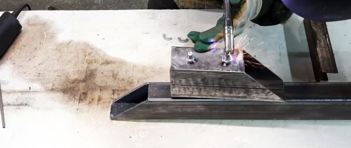 Cách tạo mẫu để cắt nhanh ống định hình ở góc 45 và 90 độ