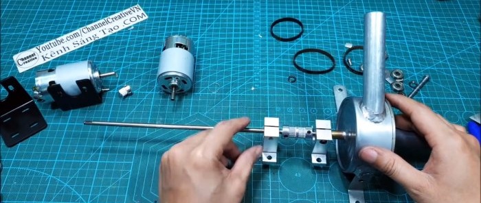 Cách chế tạo một chiếc máy bơm mạnh mẽ với hai động cơ từ lon