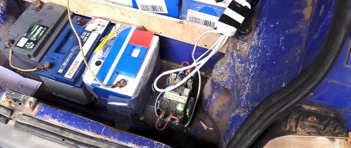 Electro OKA pada motor dari mesin basuh dan bateri kereta