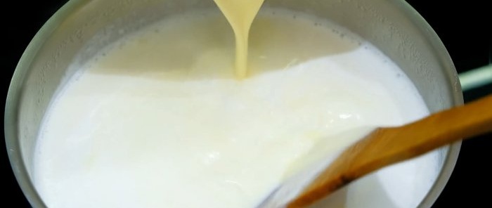 La ricetta più semplice per il formaggio fatto in casa in 10 minuti con soli 3 ingredienti