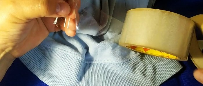 Hoe je een gat met een verborgen naad naait met tape