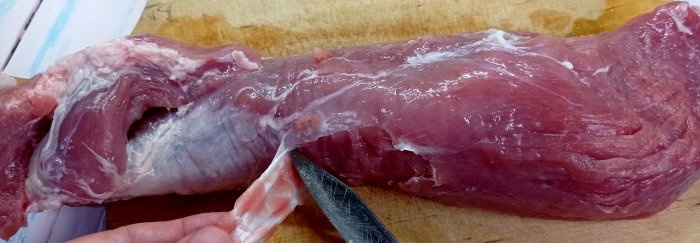 Как да приготвите basturma от свинско филе само с две съставки без химически добавки