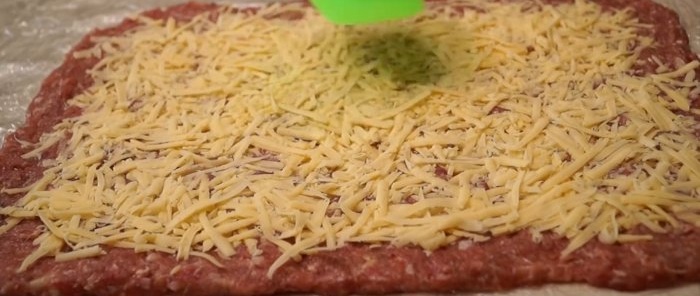 Lanche de carne picada É impossível resistir por um minuto