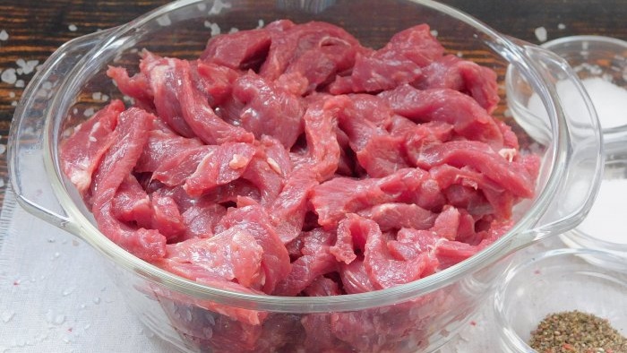 كيف لطهي لحم الخنزير لذيذ في المنزل