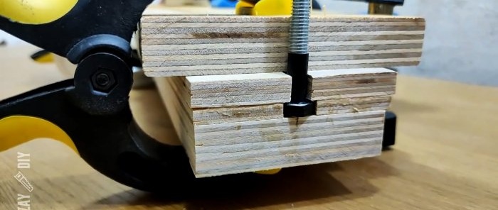 3 enkla och fungerande sätt att göra ett T-spår i plywood