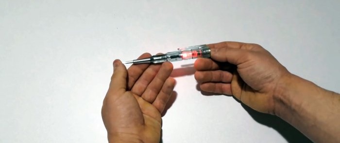 Hidden capabilities of the indicator screwdriver that few people know about