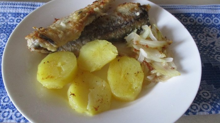 Увек печем рибу само на лењинградски начин
