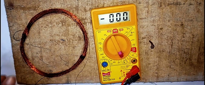 Paano gumawa ng isang metal detector mula sa isang multimeter sa loob ng 5 minuto