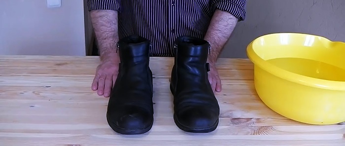 איך לייבש נעליים ללא מייבשים ולהסיר ריחות