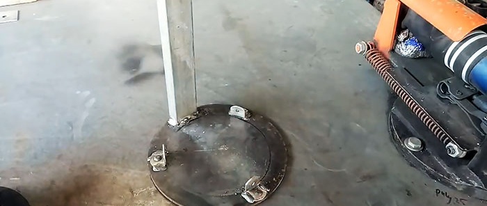 Paano gumawa ng isang simpleng jigsaw mula sa isang refrigerator compressor