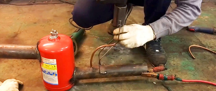 Comment fabriquer un poêle pour travailler dans un garage en seulement 1 heure