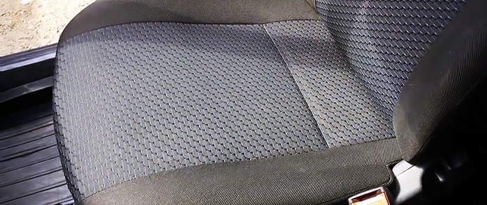 How to clean a car seat with your own hands