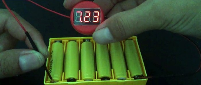 How to make a voltmeter without power