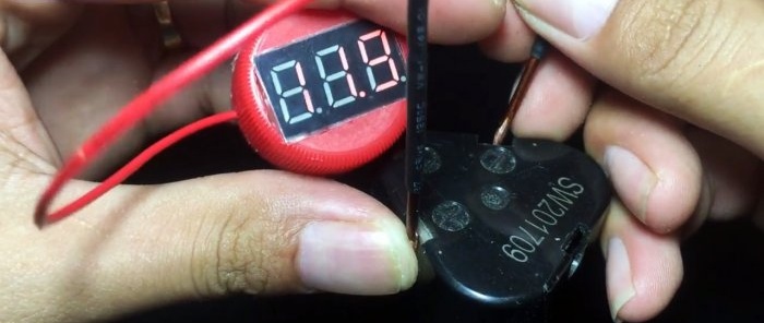 Hogyan készítsünk voltmérőt áram nélkül