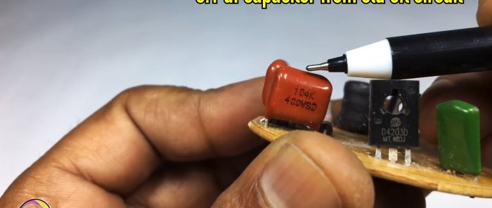 Cómo hacer un atenuador a partir de una lámpara de bajo consumo.
