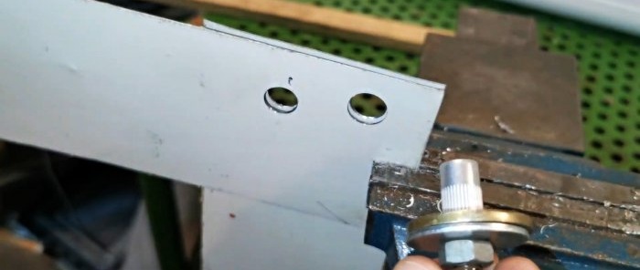 Come installare rapidamente un rivetto filettato senza pistola per rivetti