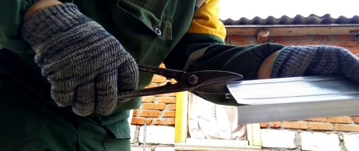 Come realizzare una gruccia affidabile per coprire una casa di tronchi con rivestimenti